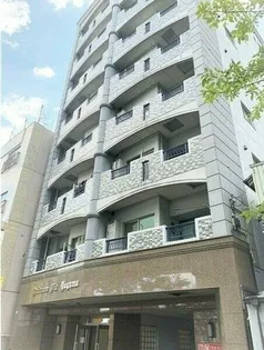 レインボーピア八熊【2階】の外観