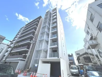 ブリリアントコートクラージュ【5階】の外観