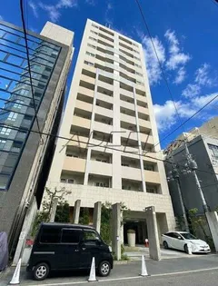 アーバンフラッツ瓦町【2階】の外観