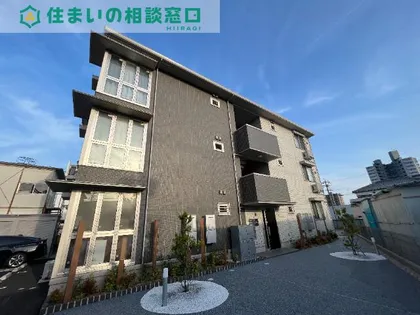 愛知県岡崎市葵町【アパート】の外観