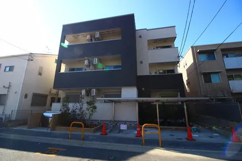 フジパレス摂津香露園【1階】の外観