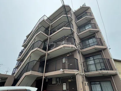 アーバンホームワン【5階】の外観