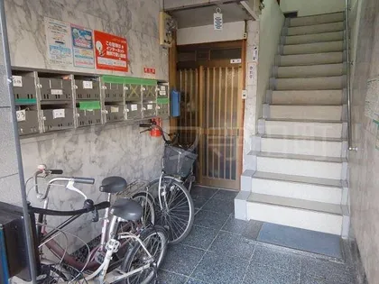 大和マンション(ダイワマンション)【3階】の玄関