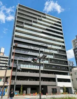 プレサンス大国町ラヴェニール【9階】の外観