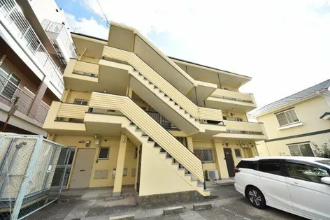 酒井マンション【3階】の外観