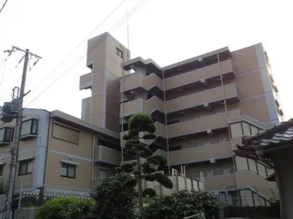 ローゼンガルテン【3階】の外観