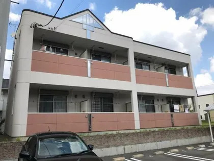 T’sスクエア国府宮【1階】の外観