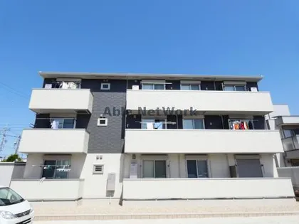 マーナ住吉【203号室】の外観