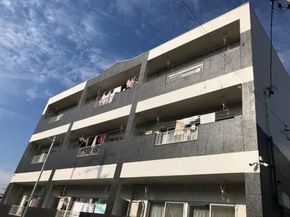 ラブリーハウスⅡ番館 Ⅲ番館の画像