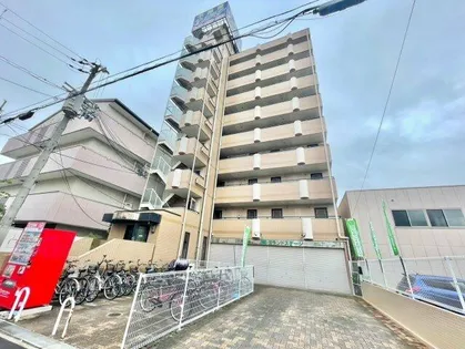 サンパレス布施【8階】の外観