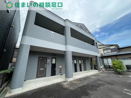 愛知県岡崎市上六名1丁目【アパート】の外観