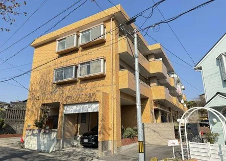 ユニーブル西里【1階】の外観