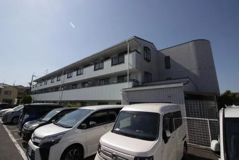 ピースフルハウス【303号室】の外観