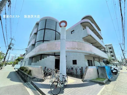 大阪府茨木市東宮町【マンション】の外観