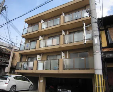 京都府京都市中京区西ノ京左馬寮町【マンション】の外観
