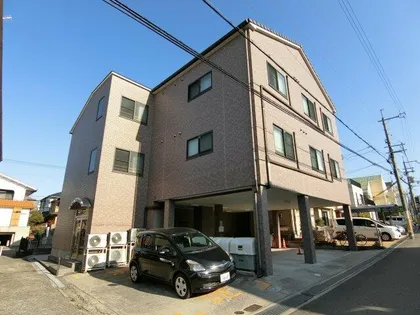 グレイス西山台【3階】の外観