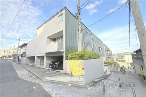 VISCONTI覚王山【2階】の外観