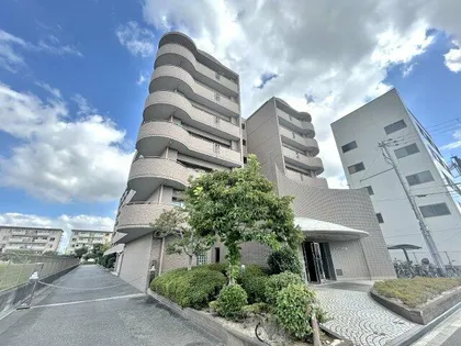 大阪府大阪市平野区長吉出戸1丁目【マンション】の外観