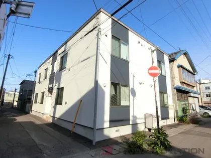 グラシアス【1階】の外観