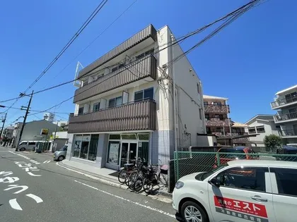 山崎第8マンション【2階】の外観
