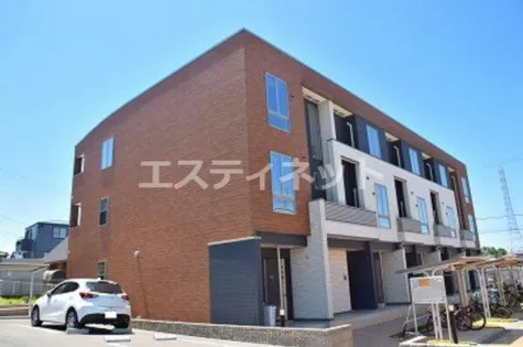 オレンジヒルズ論田A【101号室】の外観