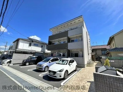 カメラート高見【3階】の外観