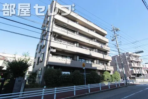 ジュノス【3階】の外観