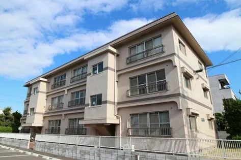 森マンション【1階】の外観