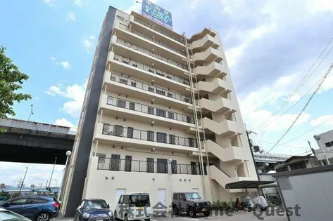 ラ フォーレ久宝園の画像