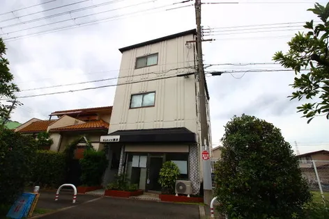 サンハイツ西本【302号室】の外観