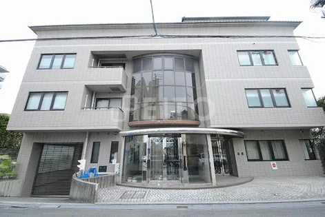 ヴァンタリゼ荒神口【3階】の外観