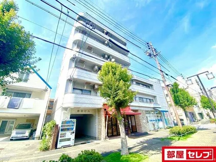 岩田ビル【303号室】の外観