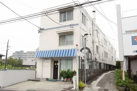 レジデンスウィズマイガレージ【2階】の外観