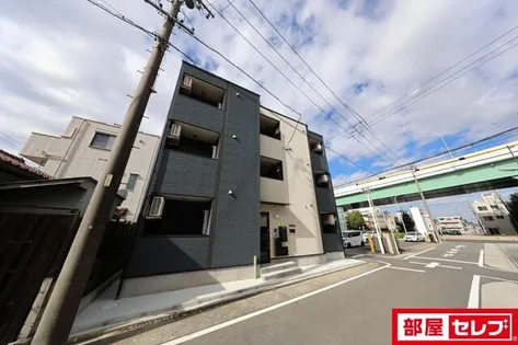 プルミエール角割町の画像
