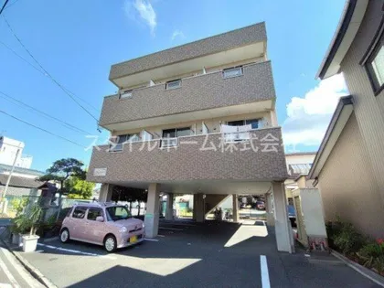 ピースフル【301号室】の外観