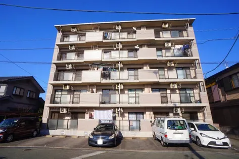 サンローゼ本城東【301号室】の外観