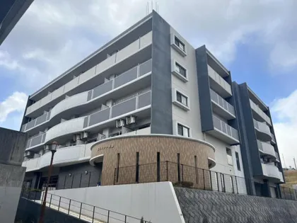 エミネント華里の画像