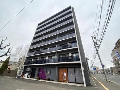 スペチアーレ420【4階】の外観