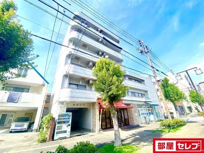 岩田ビルの画像