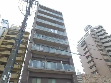 レーベスト平安【6階】の外観