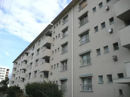 鈴蘭台第3団地6号棟の画像