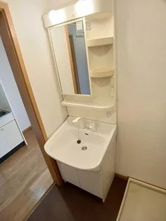 ヴィル クラージュ【0201号室】の内装