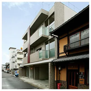 京都府京都市中京区西ノ京内畑町【マンション】の外観