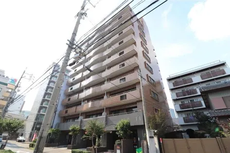 ゴールドハイツ渡辺【6階】の外観