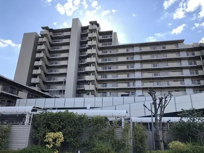 ローレルコート豊中服部緑地の画像