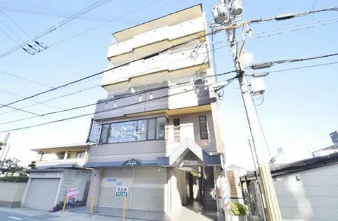 ブルーシュ喜志【5階】の外観