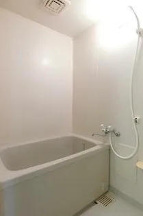 メルヴェイユ・UiA【2階】の風呂