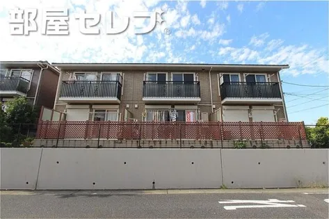 パークベルデ A棟【1階】の外観