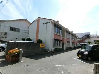 ファミールハイム【2階】の外観