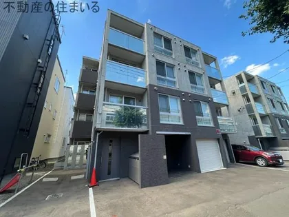 オルフィーク【4階】の外観